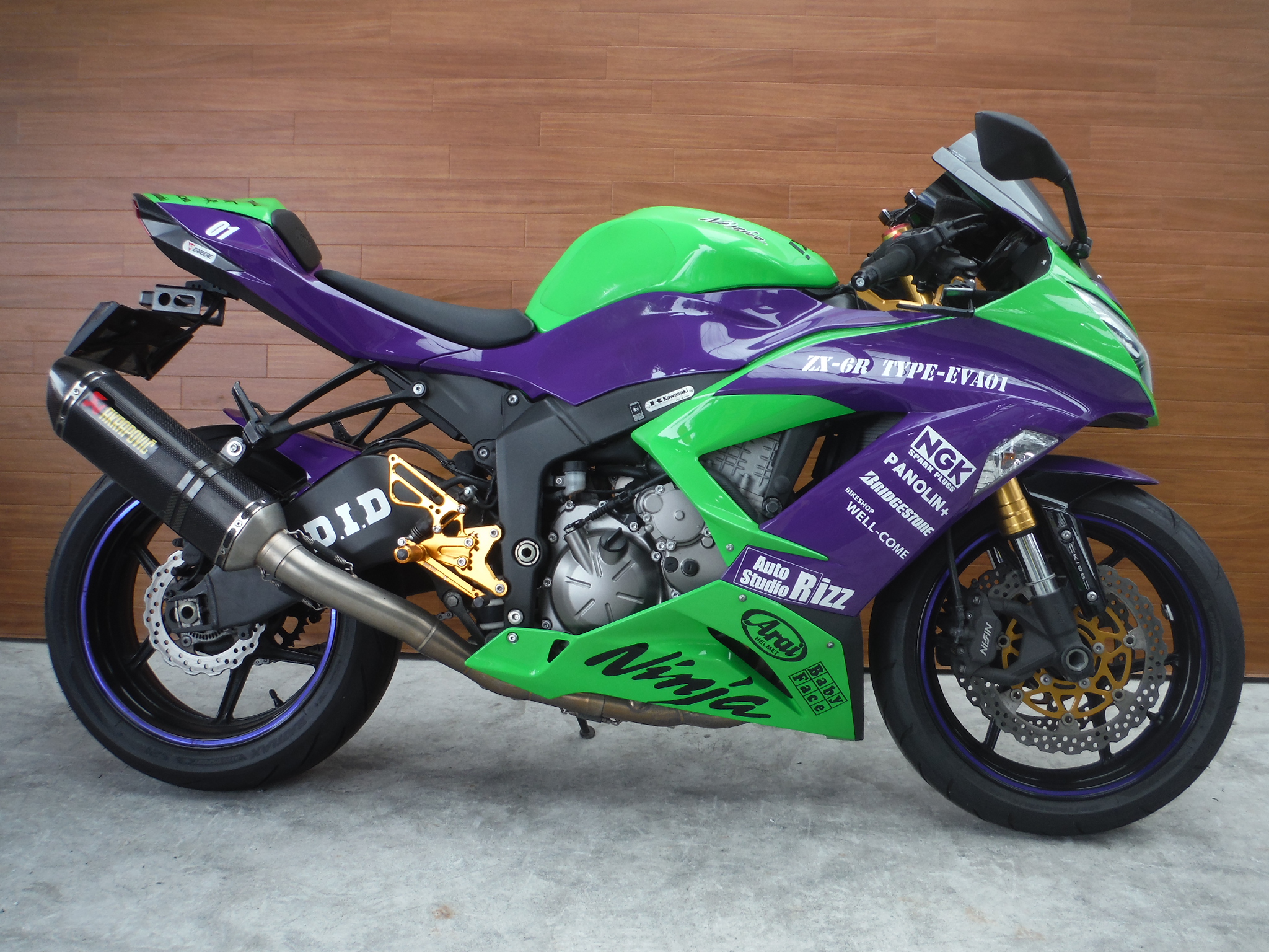 熊本中古車バイク情報 カワサキ Ninja Zx 6r Abs 600 緑紫 熊本のバイクショップ アール バイク の新車 中古車販売や買取 レンタルバイクのことならおまかせください