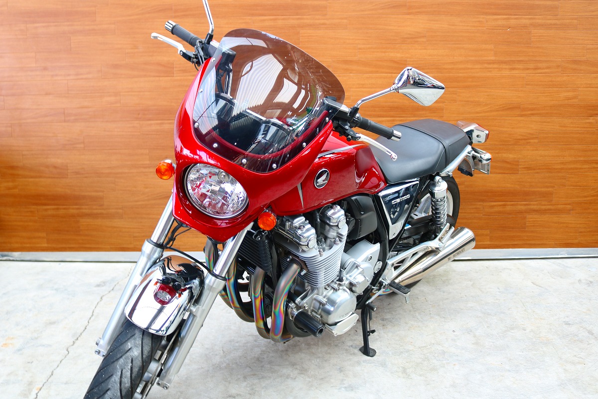 熊本中古車バイク情報 ホンダ Cb1100 1100 赤 熊本のバイクショップ アール バイクの新車 中古 車販売や買取 レンタルバイクのことならおまかせください