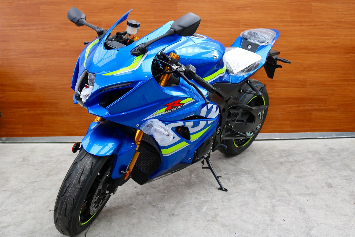 熊本新車バイク情報 スズキ Gsx R1000r Abs 逆輸入車 1000 青 熊本のバイクショップ アール バイクの新車 中古車 販売や買取 レンタルバイクのことならおまかせください