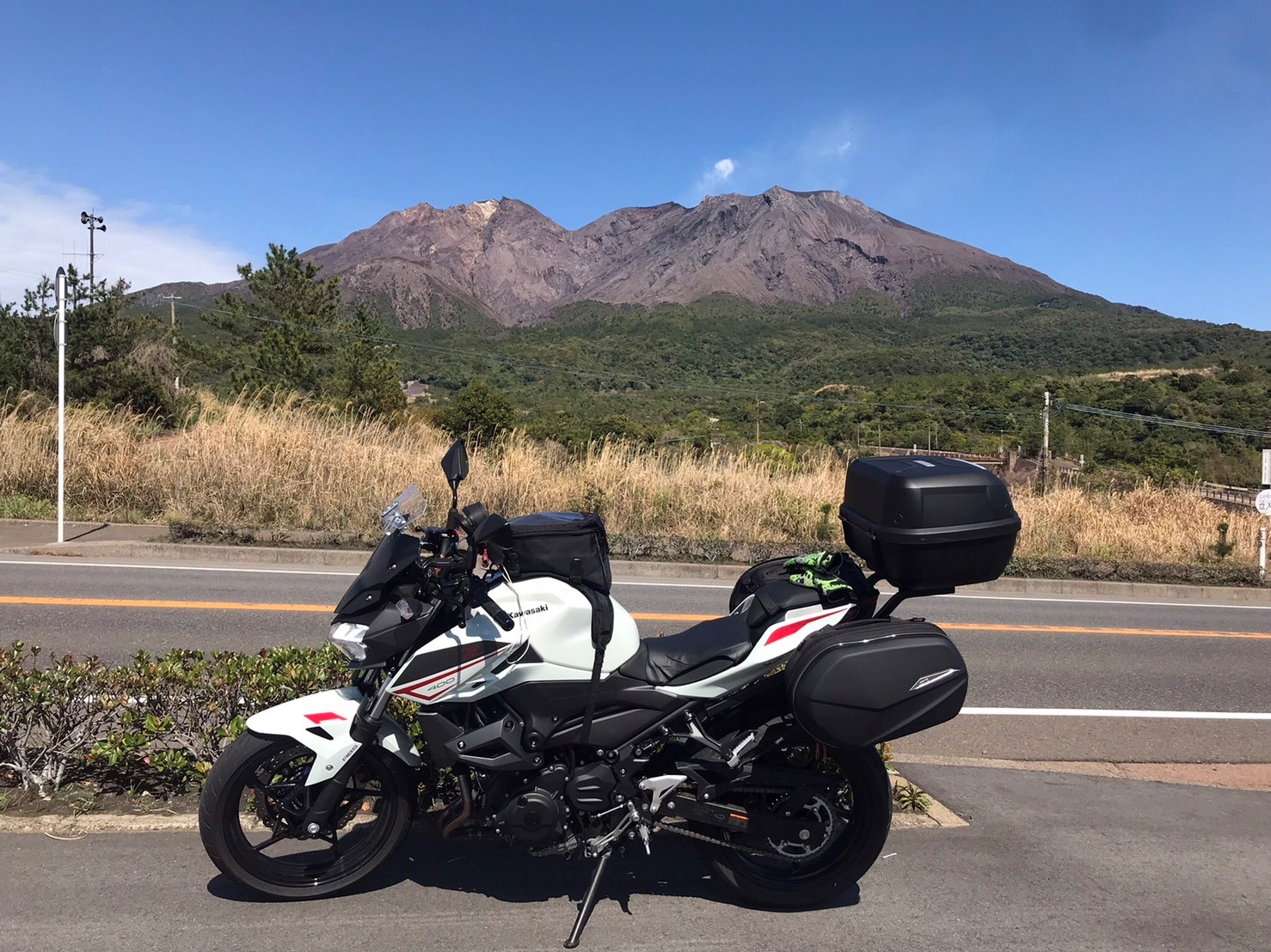 桜島で撮影されたZ400の画像