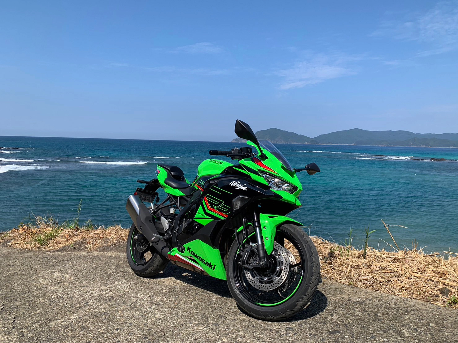 天草市 牛深海岸で撮影されたNinja ZX-4RRの画像