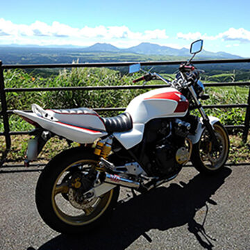 産山村で撮影されたCB400SFの画像