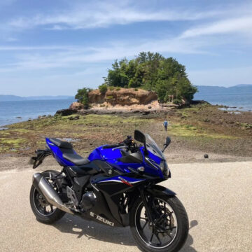津奈木町赤尾島で撮影されたGSX250Rの画像
