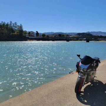 不明で撮影されたCBR250RRの画像