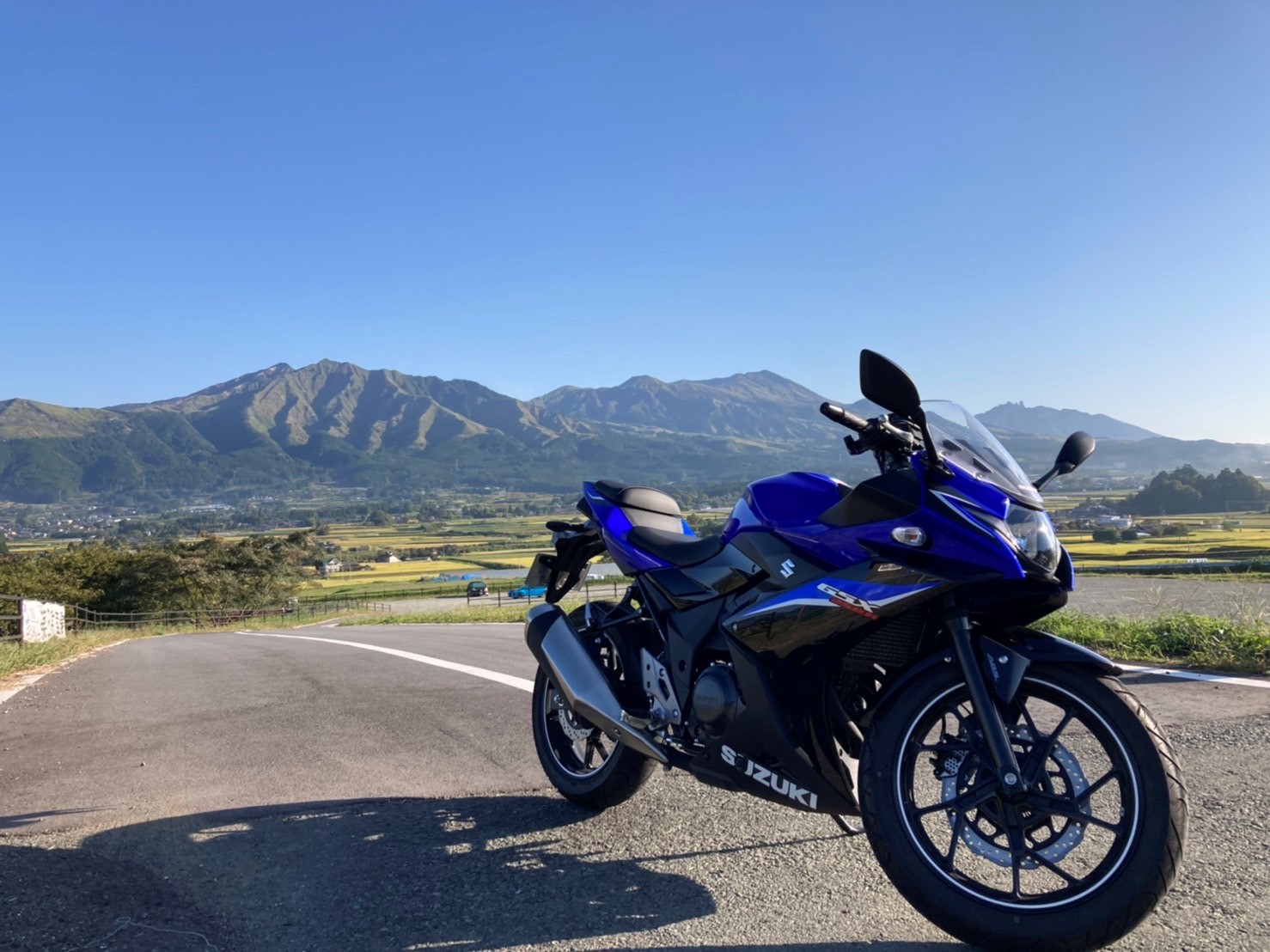 あそ望の郷くぎので撮影されたGSX250Rの画像