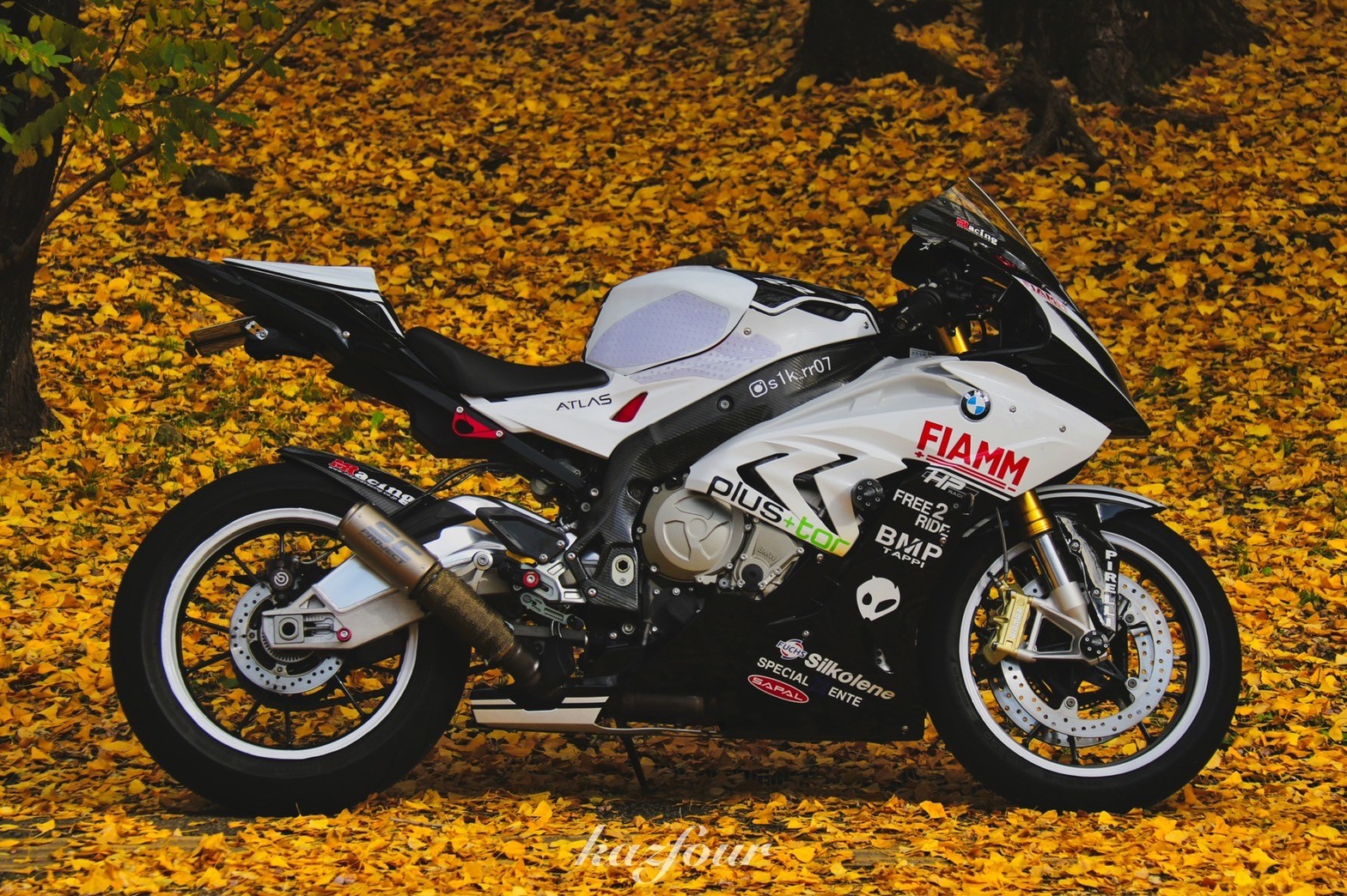 熊本県庁で撮影されたS1000RRの画像