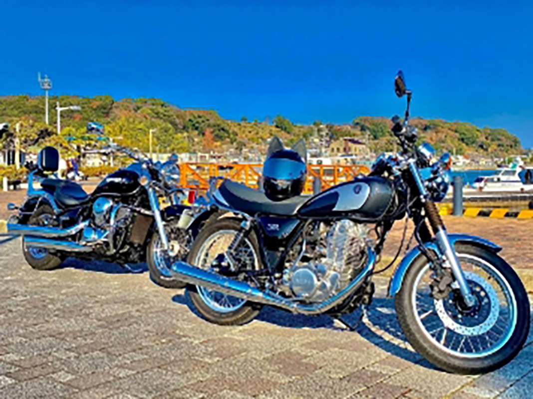 三角西港で撮影されたSR400、バルカンの画像