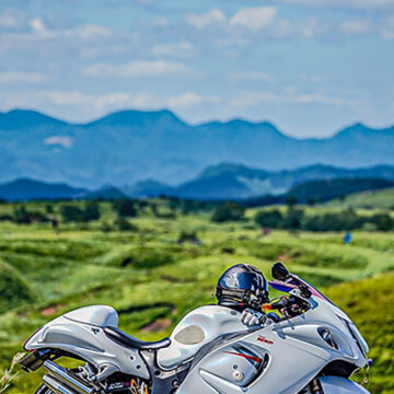隼大観峰第2駐車場で撮影されたGSX1300Rの画像