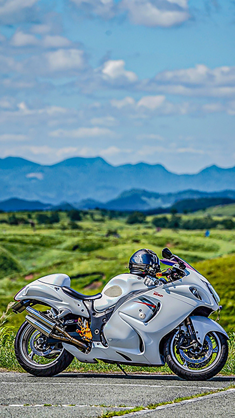 隼大観峰第2駐車場で撮影されたGSX1300Rの画像