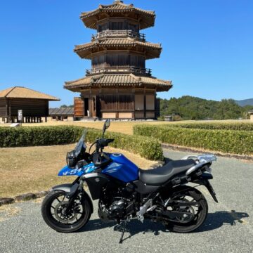 倉岳神社山頂で撮影されたVストロームの画像