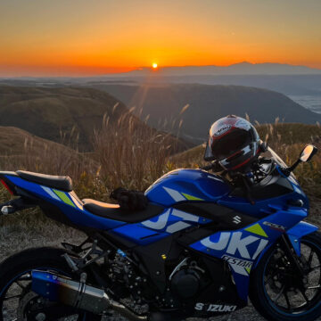 大観峰で撮影されたGSX250Rの画像