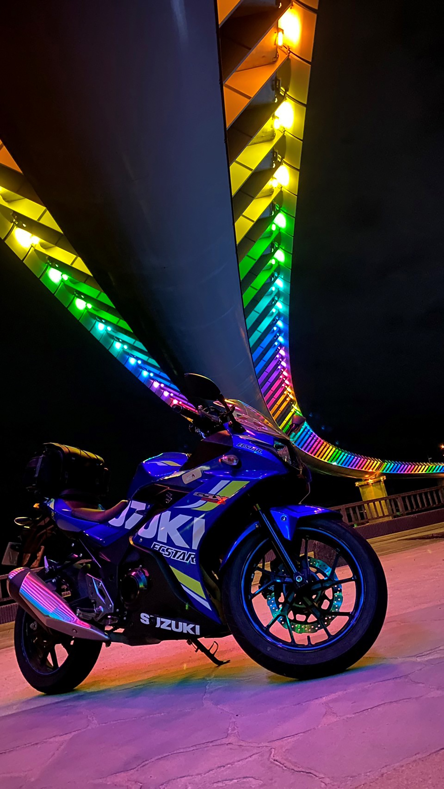 最優秀賞：牛深ハイヤ大橋で撮影されたGSX250Rの画像