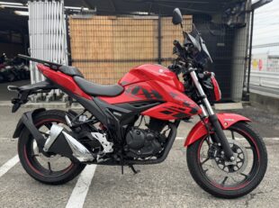 ジクサー150の画像