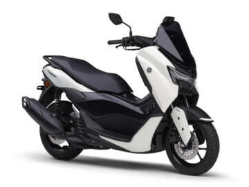 ヤマハ　新車　ＮＭＡＸ　２０２５年モデル　ホワイトの画像
