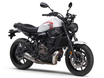 ヤマハ　ＸＳＲ７００　２０２４年モデル　ホワイトの画像